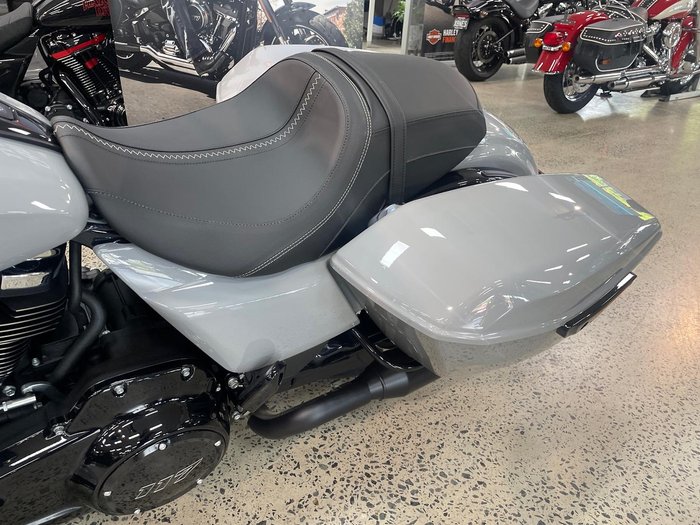 2025 Harley-Davidson Road Glide 117 (FLTRX) Touring Grey