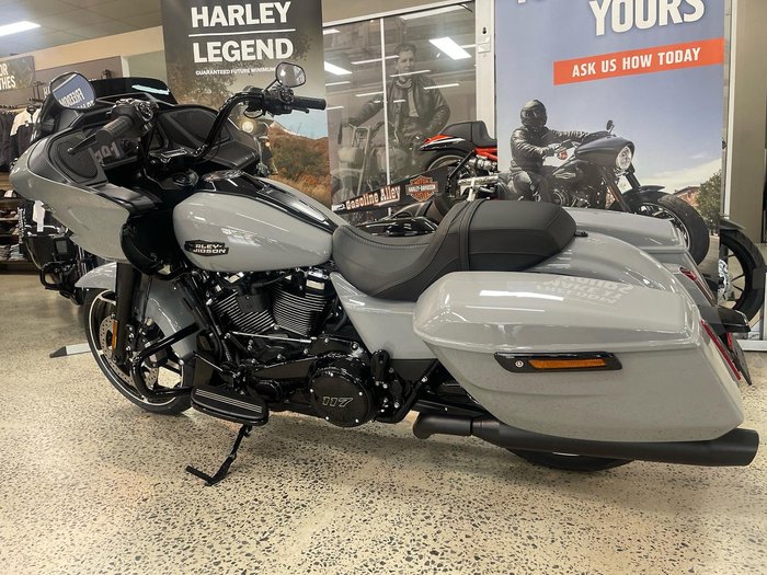 2025 Harley-Davidson Road Glide 117 (FLTRX) Touring Grey