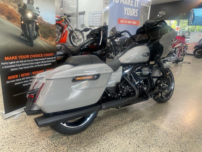 2025 Harley-Davidson Road Glide 117 (FLTRX) Touring Grey