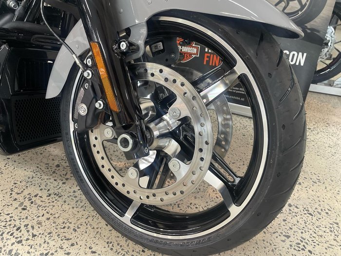 2025 Harley-Davidson Road Glide 117 (FLTRX) Touring Grey