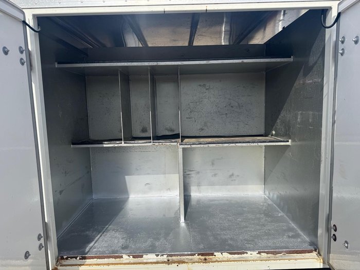 2019 Hino 300 WHITE
