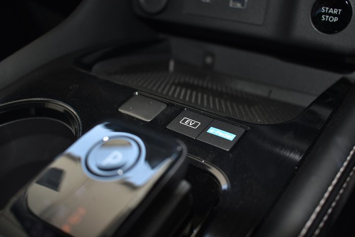 2025 Nissan X-TRAIL ST-L e-POWER