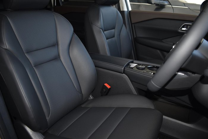 2025 Nissan X-TRAIL ST-L e-POWER