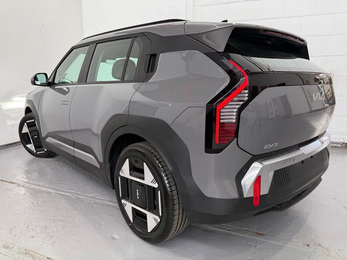 2025 Kia EV3 Earth Long Range