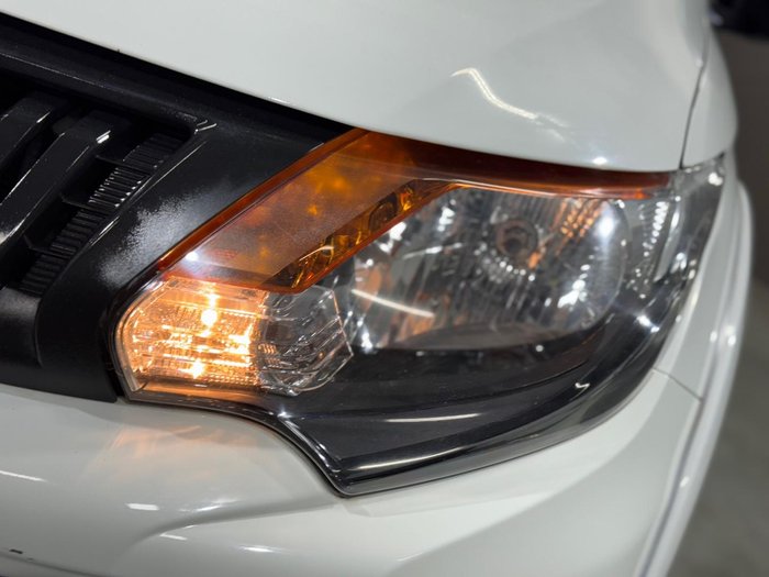 2017 Mitsubishi Triton GLX