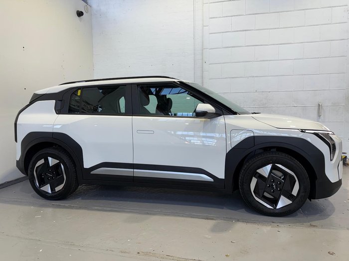 2025 Kia EV3 Air Standard Range