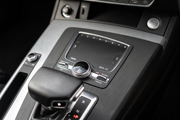 2019 Audi Q5 45 TFSI sport