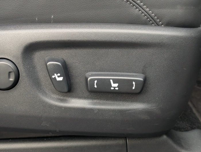 2023 TOYOTA LANDCRUISER PRADO VX