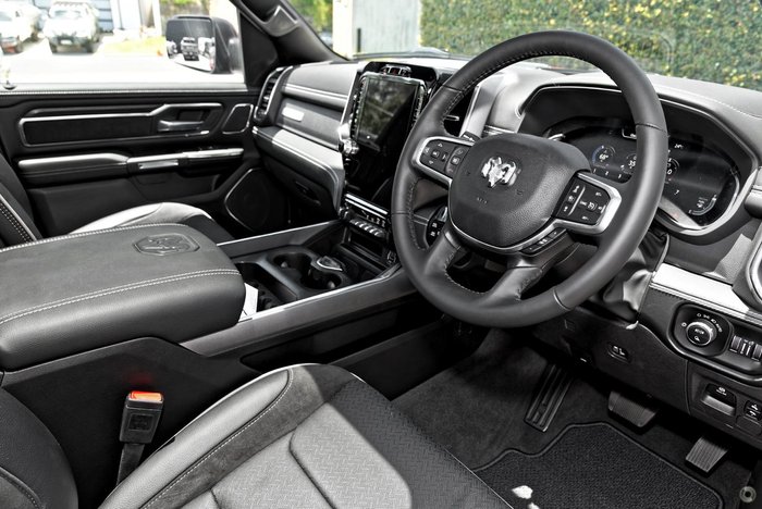 2024 RAM 1500 Laramie Sport RamBox