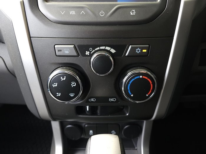 2015 Holden Colorado LS RG MY15 4x2 Summit White