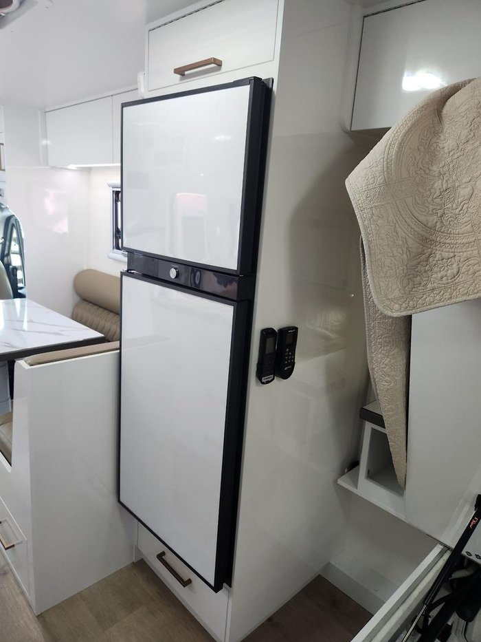 2024 Paradise MotorHomes SL CLUB DELUXE (PRICE REDUCED, IMMEDIATE DELIVERY)