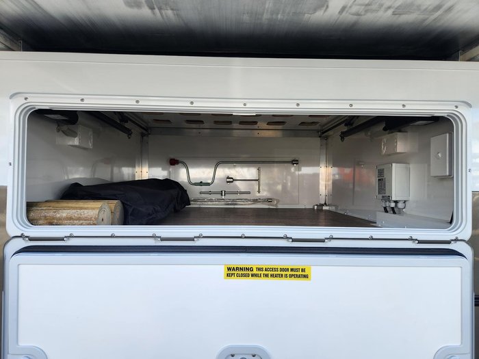 2024 Paradise MotorHomes SL CLUB DELUXE (PRICE REDUCED, IMMEDIATE DELIVERY)