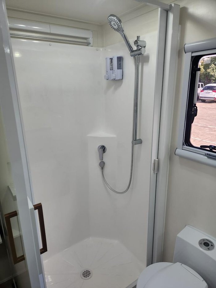 2024 Paradise MotorHomes SL CLUB DELUXE (PRICE REDUCED, IMMEDIATE DELIVERY)