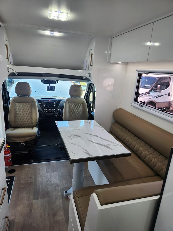 2024 Paradise MotorHomes SL CLUB DELUXE (PRICE REDUCED, IMMEDIATE DELIVERY)