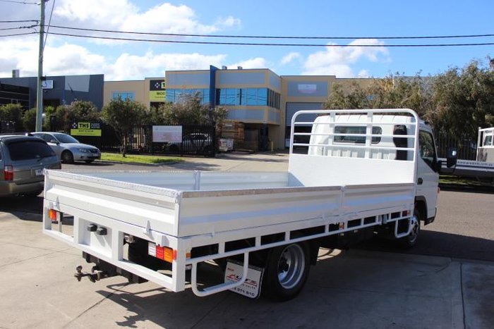 2018 Fuso Canter 515 WHITE