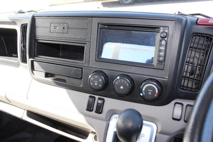 2018 Fuso Canter 515 WHITE