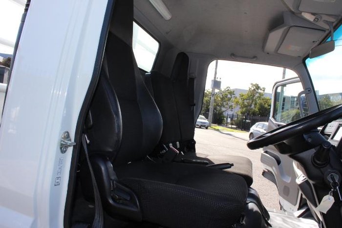 2018 Fuso Canter 515 WHITE
