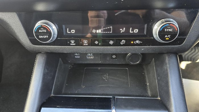 2021 Mitsubishi Outlander LS