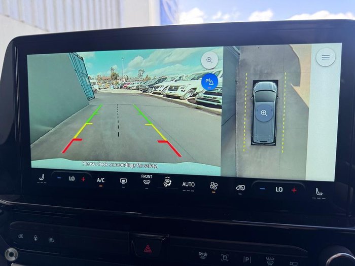 2024 Ford Tourneo Titanium X