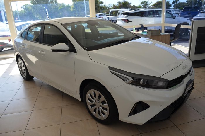 2024 Kia Cerato S