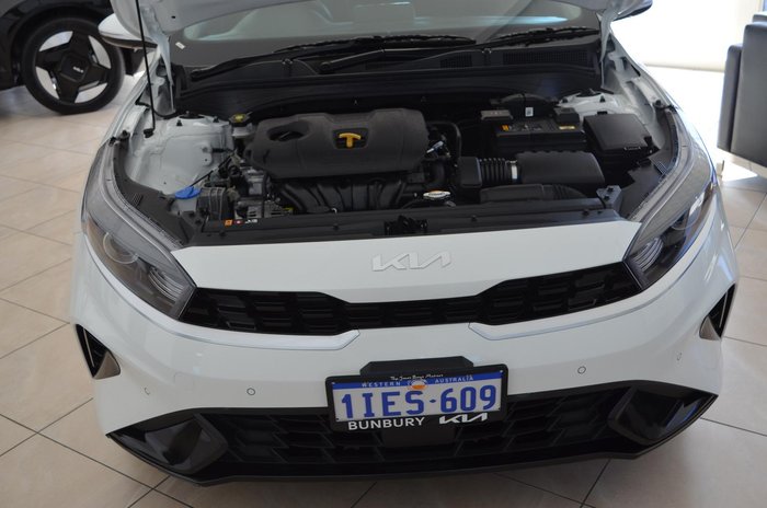2024 Kia Cerato S