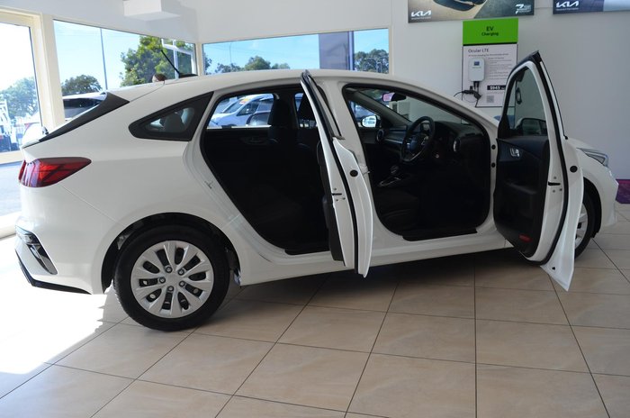 2024 Kia Cerato S