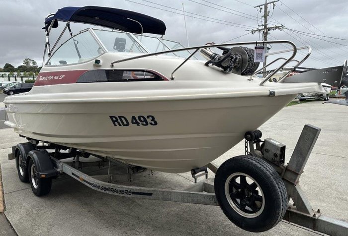 2000 Savage 5.5 SURVEYOR SP HALF CABIN