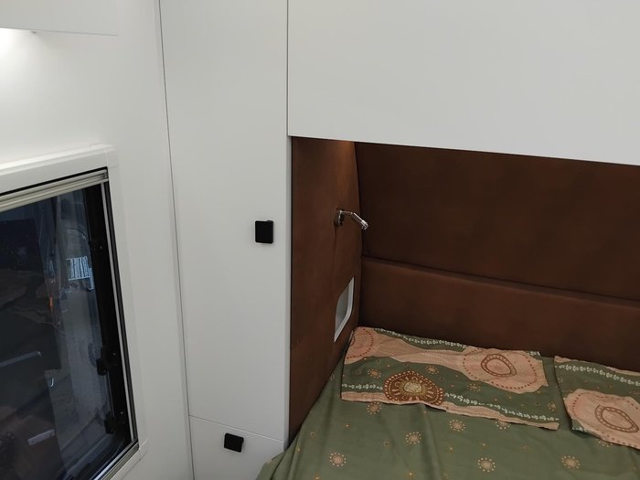 2025 New Age Caravans Dr18e Desert Rose Full Off Road Couples Van