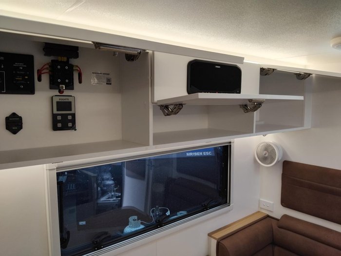 2025 New Age Caravans Dr18e Desert Rose Full Off Road Couples Van