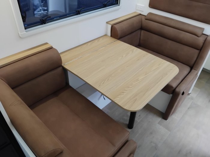 2025 New Age Caravans Dr18e Desert Rose Full Off Road Couples Van