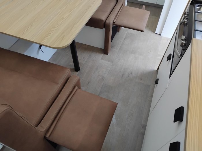 2025 New Age Caravans Dr18e Desert Rose Full Off Road Couples Van