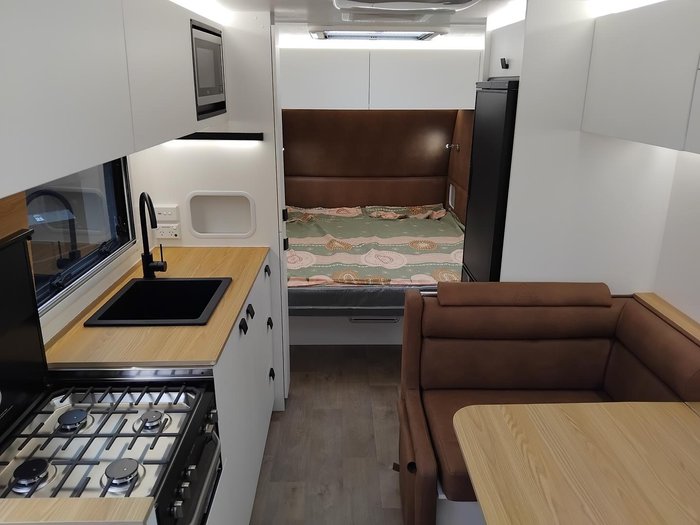 2025 New Age Caravans Dr18e Desert Rose Full Off Road Couples Van