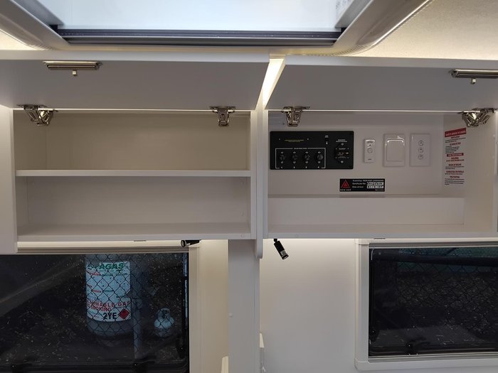 2025 New Age Caravans Road Owl My25 Expedition Off-Road Family Bunk Van
