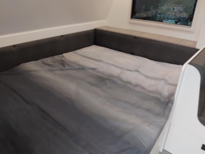 2025 New Age Caravans Road Owl My25 Expedition Off-Road Family Bunk Van