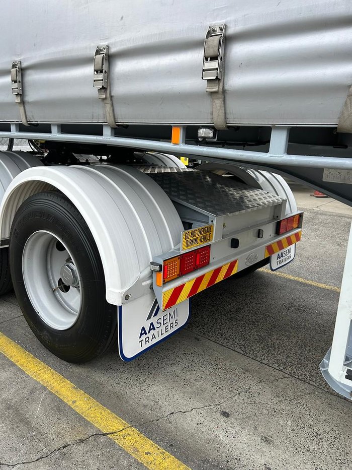 2023 CIMC St3 34 Pallet Sd B Double R/T Grey
