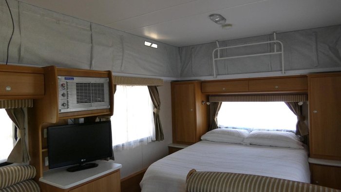 2008 Jayco J Series White