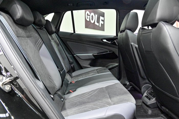 2024 Volkswagen ID.4 Pro