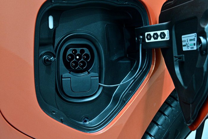 2024 Volkswagen ID. Buzz Pro BEV560