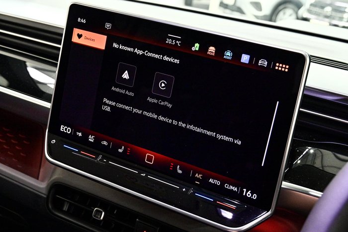 2024 Volkswagen ID. Buzz Pro BEV560