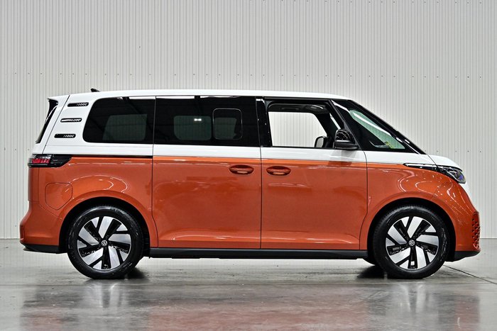 2024 Volkswagen ID. Buzz Pro BEV560