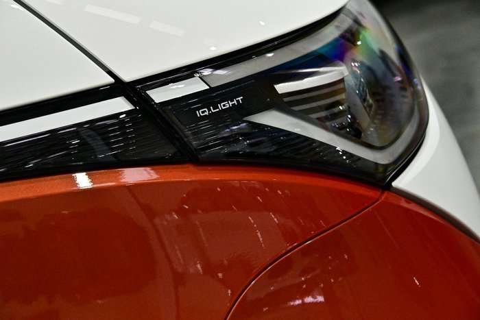 2024 Volkswagen ID. Buzz Pro BEV560