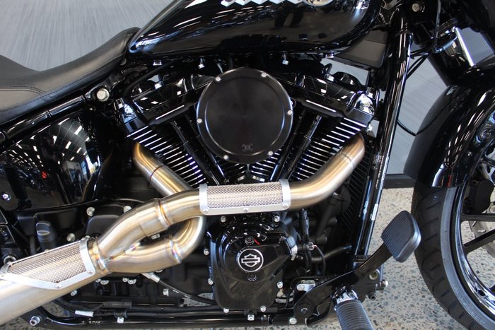 2025 Harley-davidson FLFB FAT BOY S (117) VIVID BLACK