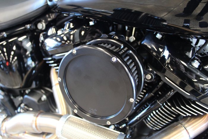 2025 Harley-davidson FLFB FAT BOY S (117) VIVID BLACK