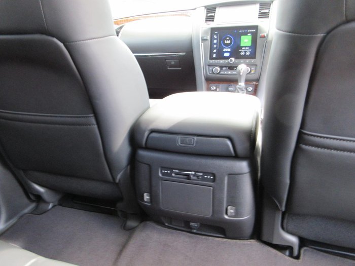 2024 Nissan Patrol Ti-L