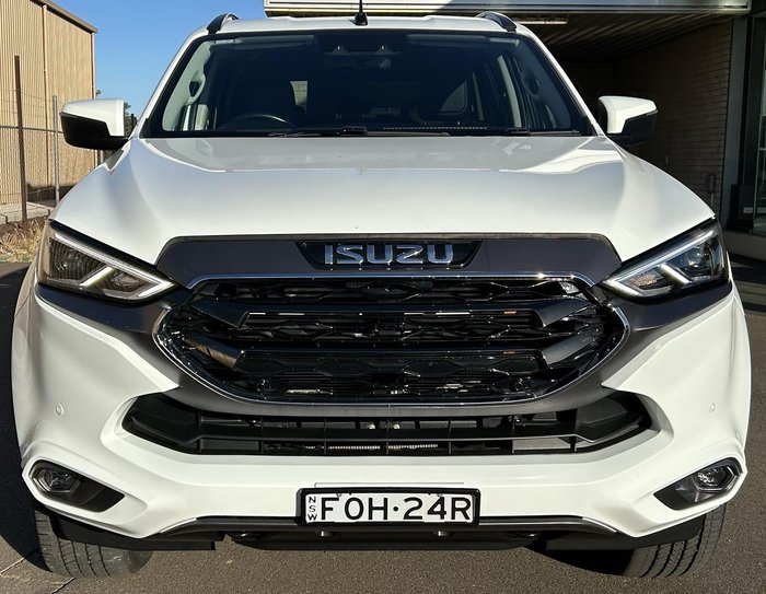 2023 Isuzu MU-X LS-T