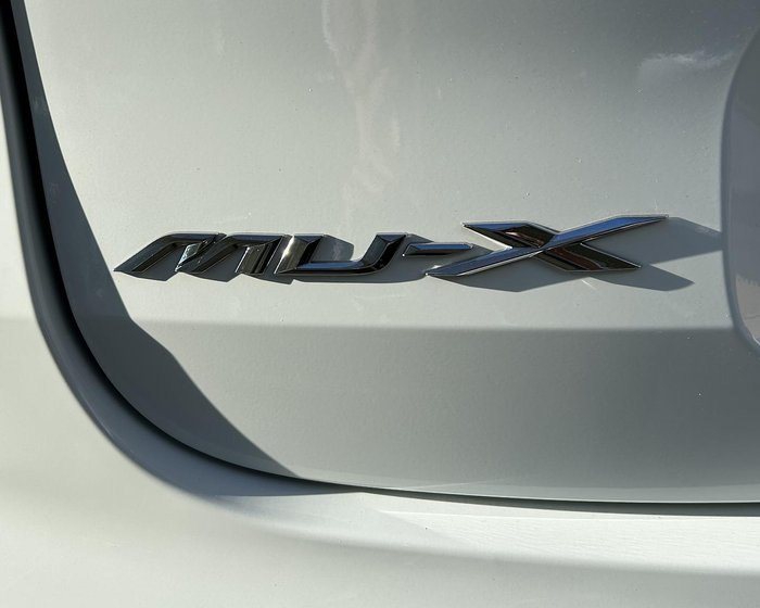 2023 Isuzu MU-X LS-T