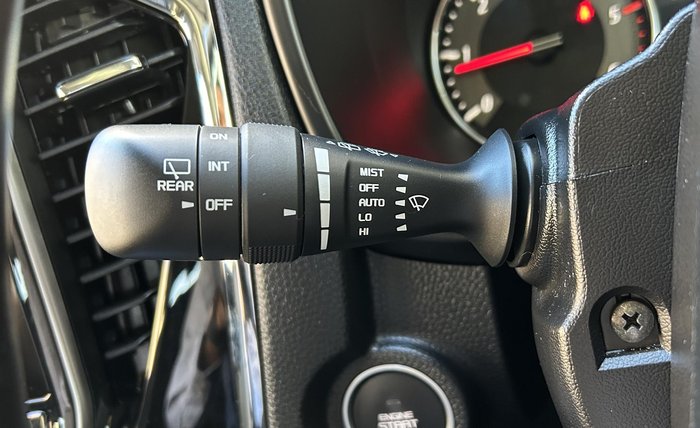 2023 Isuzu MU-X LS-T