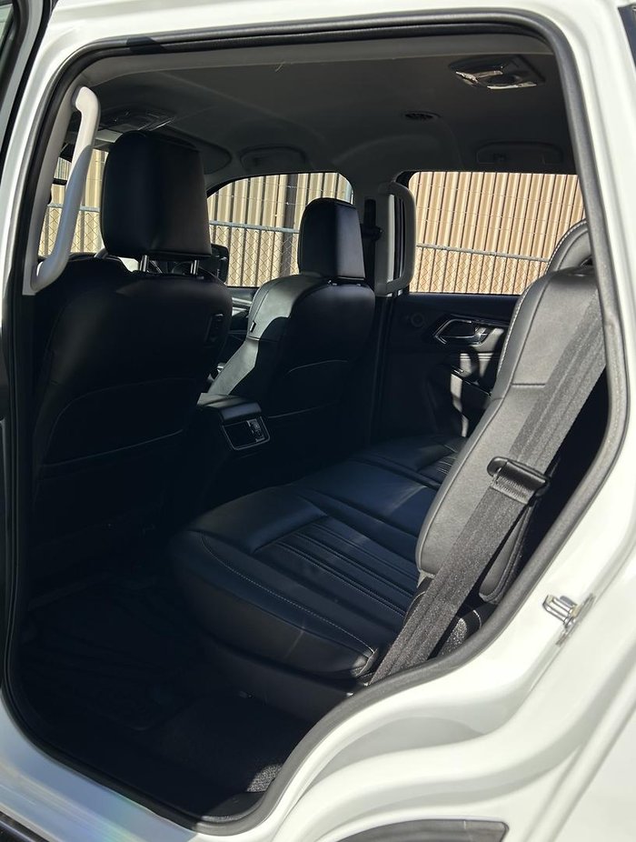 2023 Isuzu MU-X LS-T