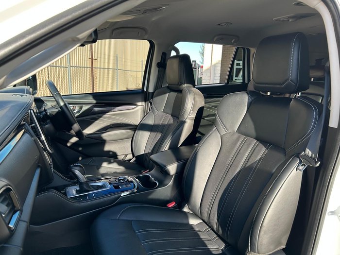2023 Isuzu MU-X LS-T