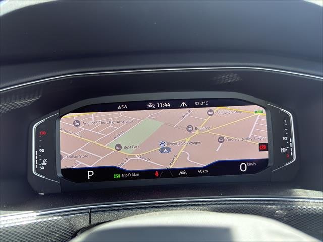 2024 Volkswagen T-CROSS R-LINE